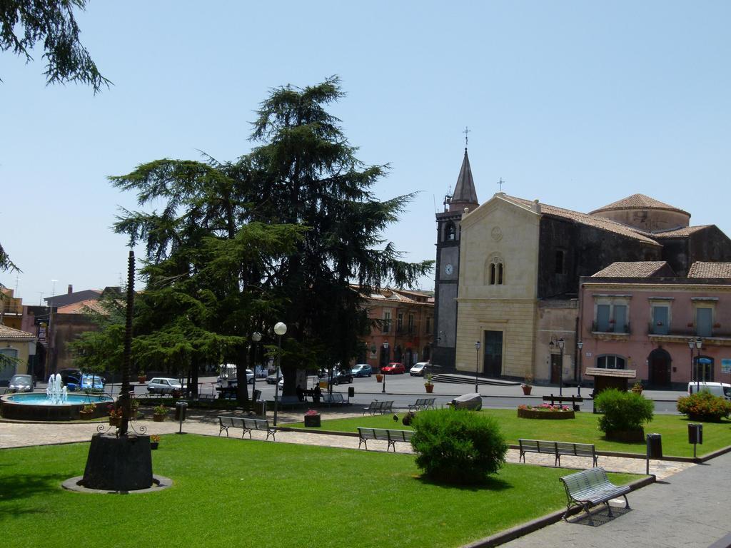 B&B Notti E Dintorni Nicolosi Buitenkant foto