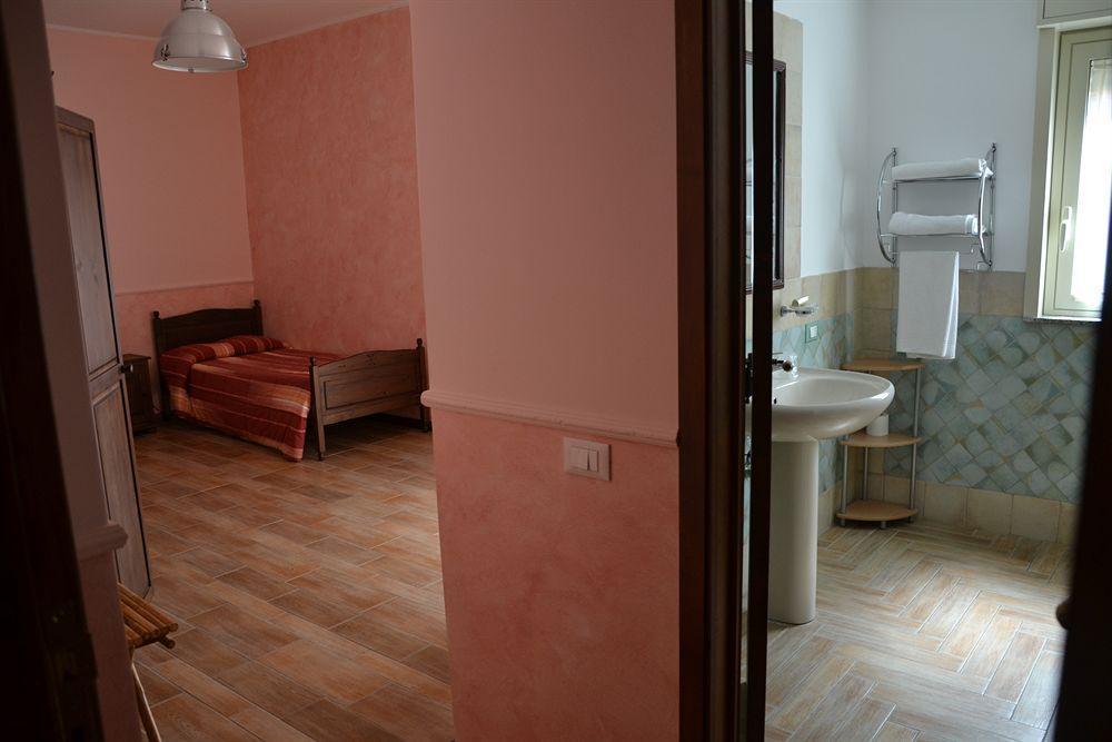 B&B Notti E Dintorni Nicolosi Buitenkant foto