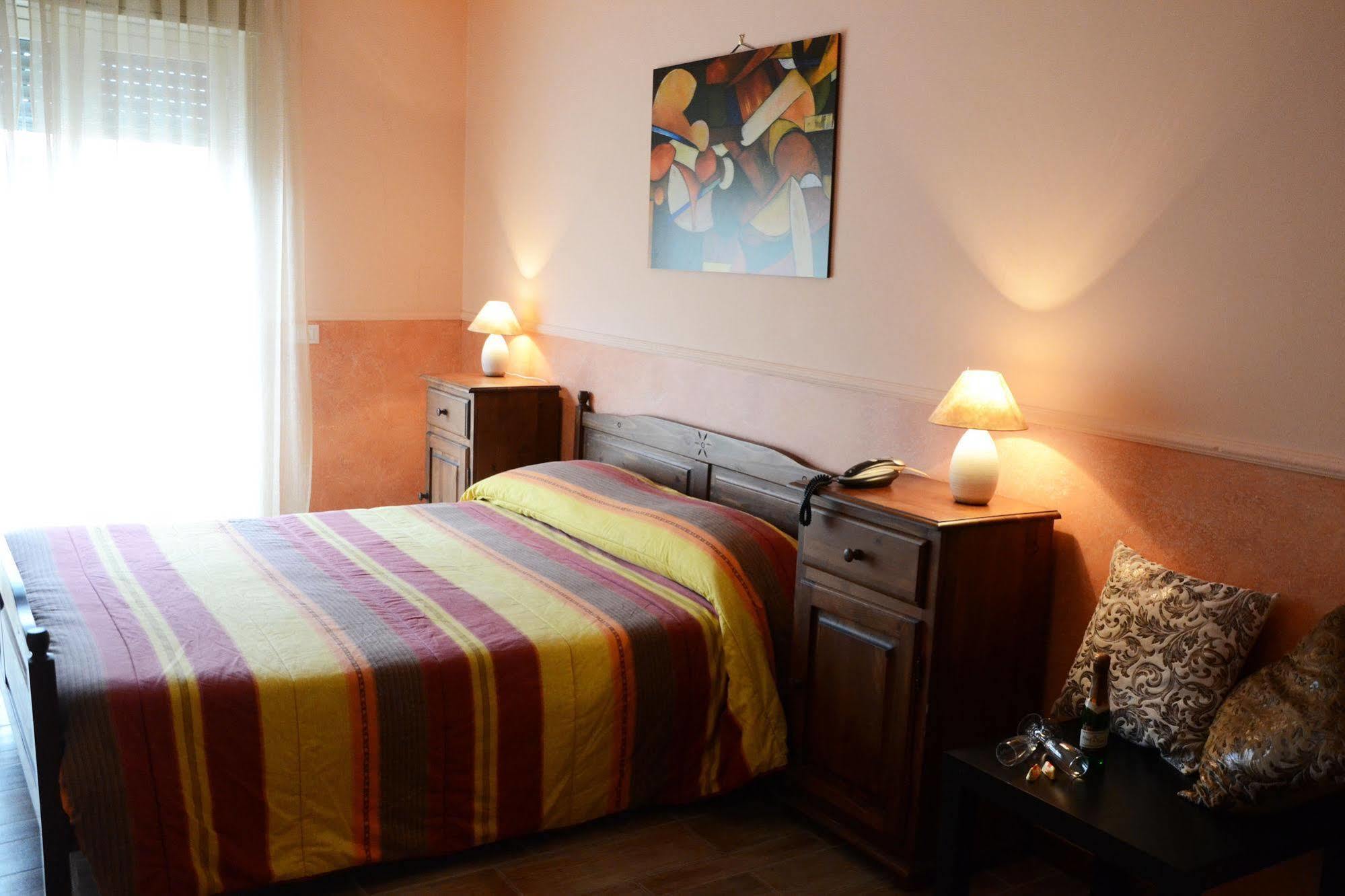 B&B Notti E Dintorni Nicolosi Buitenkant foto